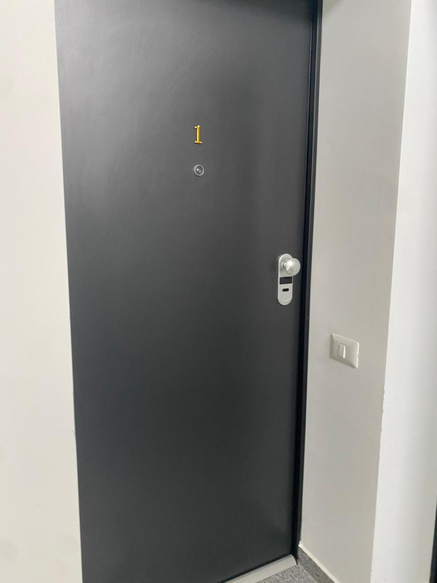 تيميشورا Apartamente Cu Un Dormitor المظهر الخارجي الصورة